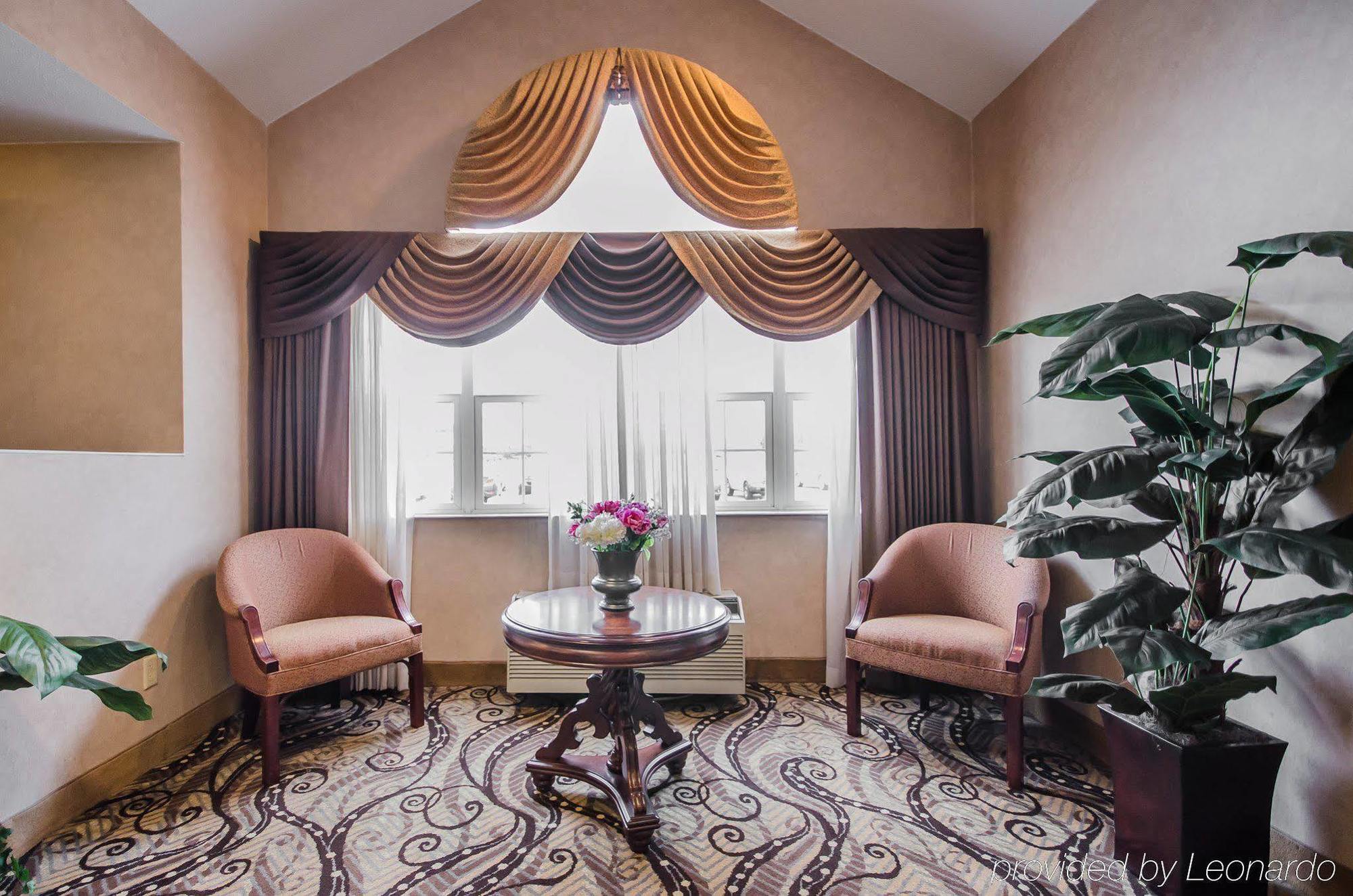 Econo Lodge Inn & Suites Evansville Stevenson Bagian luar foto